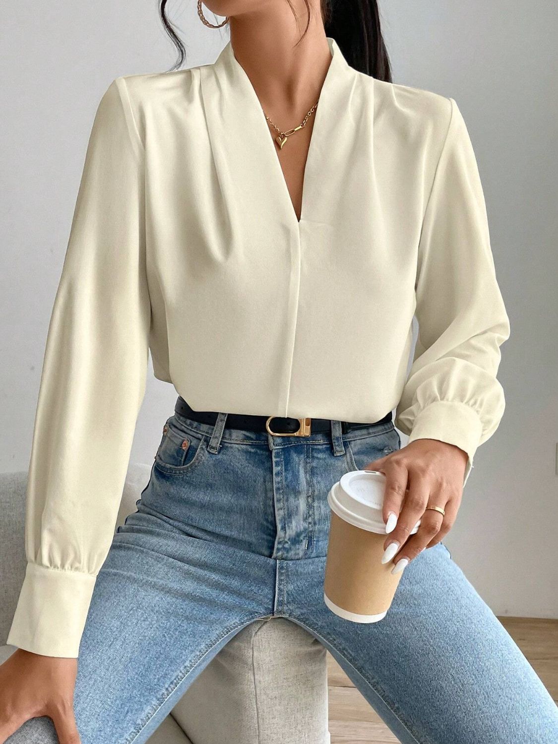 V Neck Long Sleeve TopFeatures: Basic style
Sheer: Opaque
Stretch: No stretch
Material composition: 100% polyester
Care instructions: Machine wash cold. Tumble dry low.
Imported
Product MNeck Long Sleeve TopTee ShirtNeck Long Sleeve Top