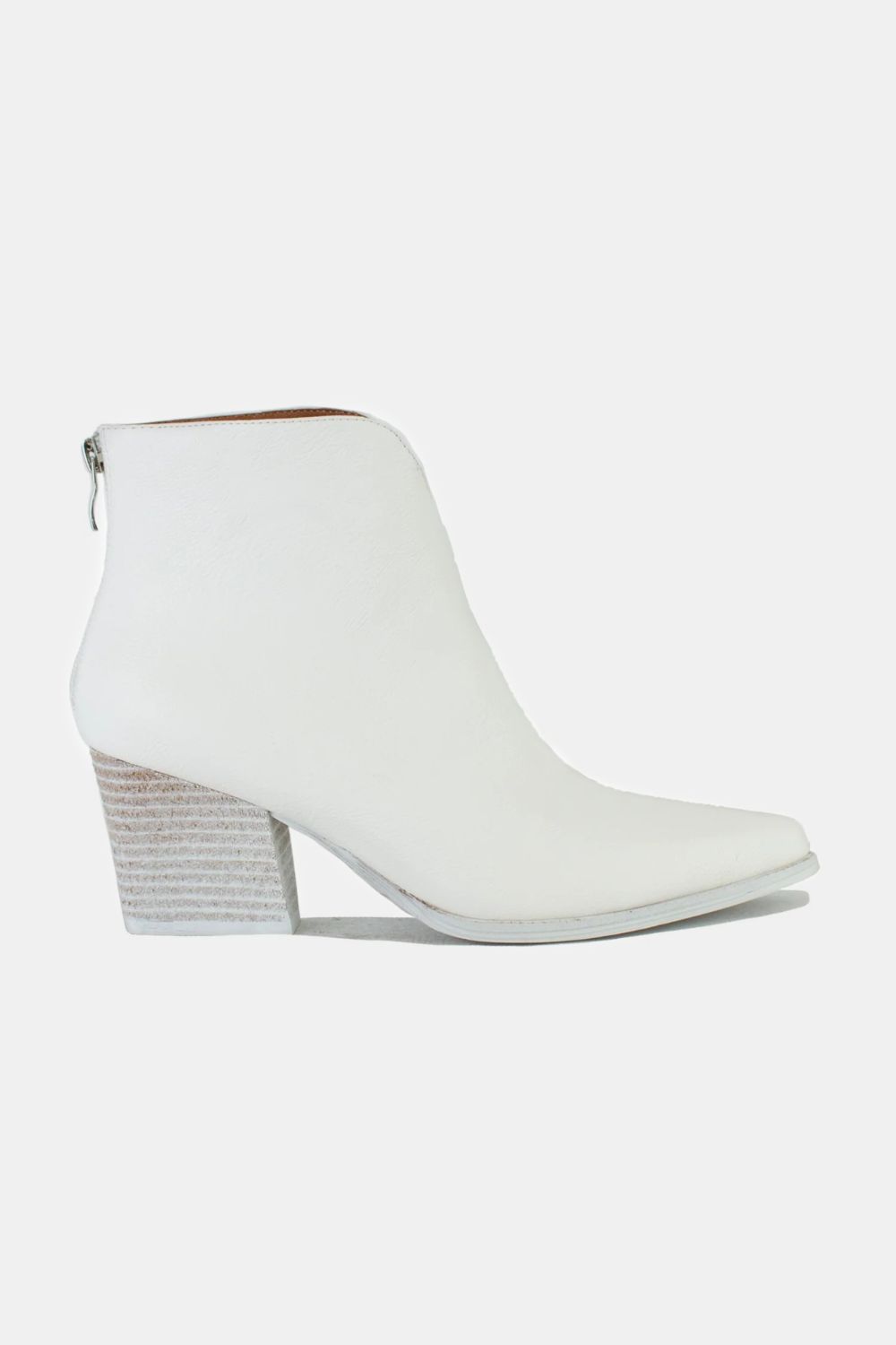 Leather Block Heel Boots with Back ZippersPU leather block heel boots with back zippers are a stylish and versatile choice for adding a touch of edge to your outfit. The PU leather material offers a sleek anLeather Block Heel BootsLeather Block Heel Boots