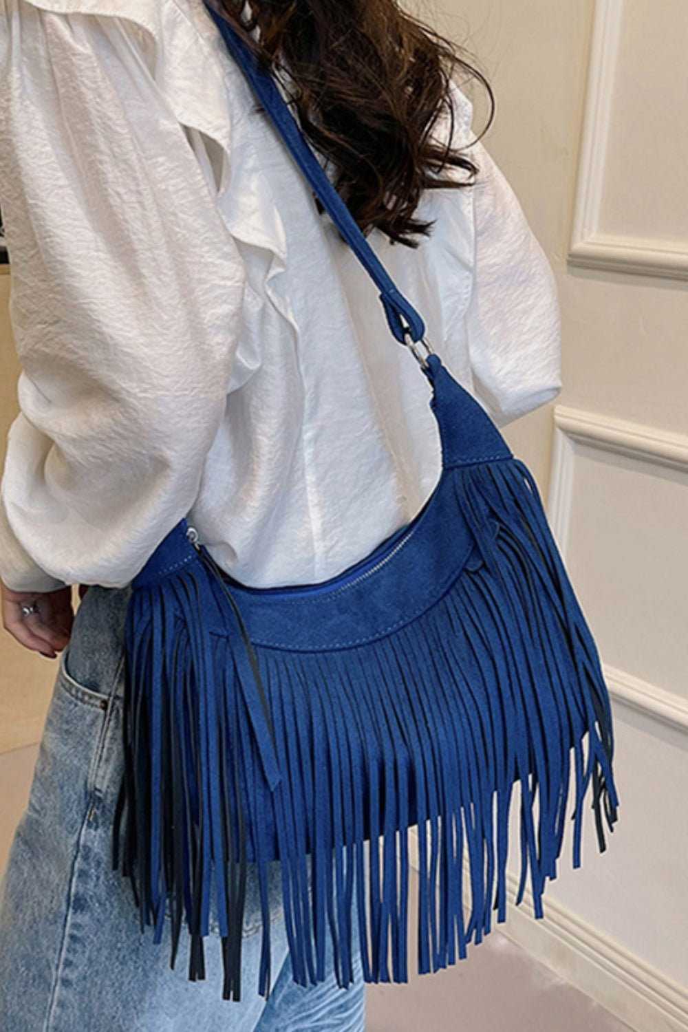 Suede Fringe Adjustable Strap Shoulder BagBag size: Small
Material: Suede
Imported
Product measurements:
Length 9.8 in, Width 3.1 in, Height 7.1 in, Weight 15.9 ozbag strapbag strap