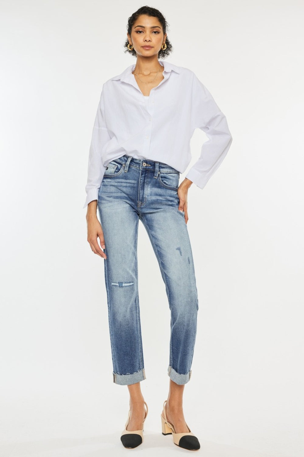 Kancan High Rise Cuffed Straight JeansHigh Rise Cuffed Straight Jeans are a timeless and versatile addition to your denim collection. Featuring a flattering high-rise waist and a classic straight leg silKancan High Rise Cuffed Straight JeansKancan High Rise Cuffed Straight Jeans