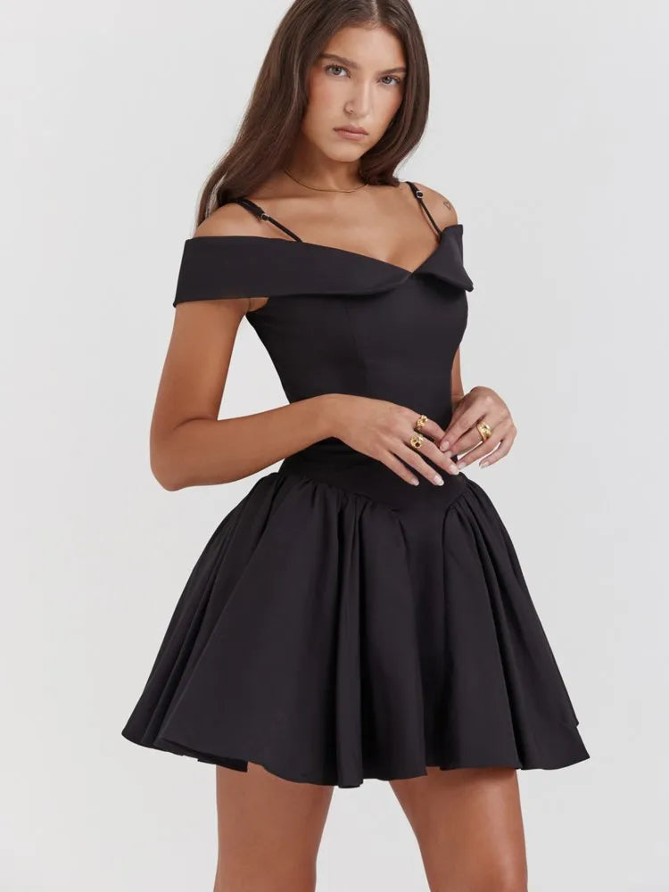 Elegant Black Pleated Women Mini