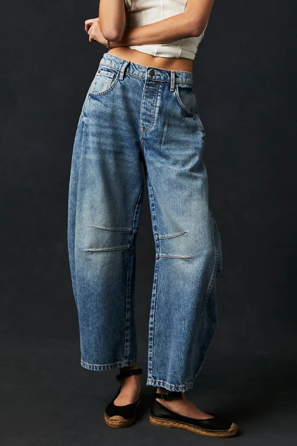 Wide Leg Jeans with PocketsElevate Your Style with Effortless Comfort!
Step into confidence with these chic and ultra-flattering Wide Leg Jeans! Designed for all-day comfort and effortless styWide Leg JeansWide Leg Jeans