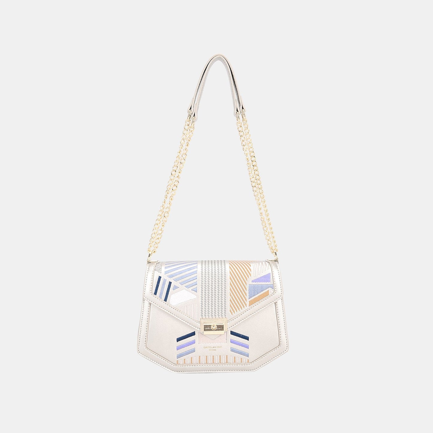 David Jones Geometric Print Crossbody BagThis geometric print crossbody bag is a trendy and eye-catching accessory that adds a modern touch to your outfit. The geometric pattern creates a stylish and uniqueDavid Jones Geometric Print Crossbody BagDavid Jones Geometric Print Crossbody Bag