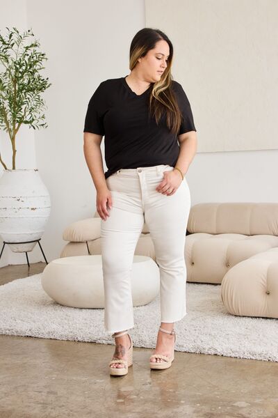 RFM Mini Mia Full Size Tummy Control High Waist Raw Hem JeansThe high-waisted jeans can help shape the perfect waistline. The original hem design adds a sense of style, showing personality and fashion taste. Comfortable denim judy blue tummy control jeansjudy blue tummy control jeans