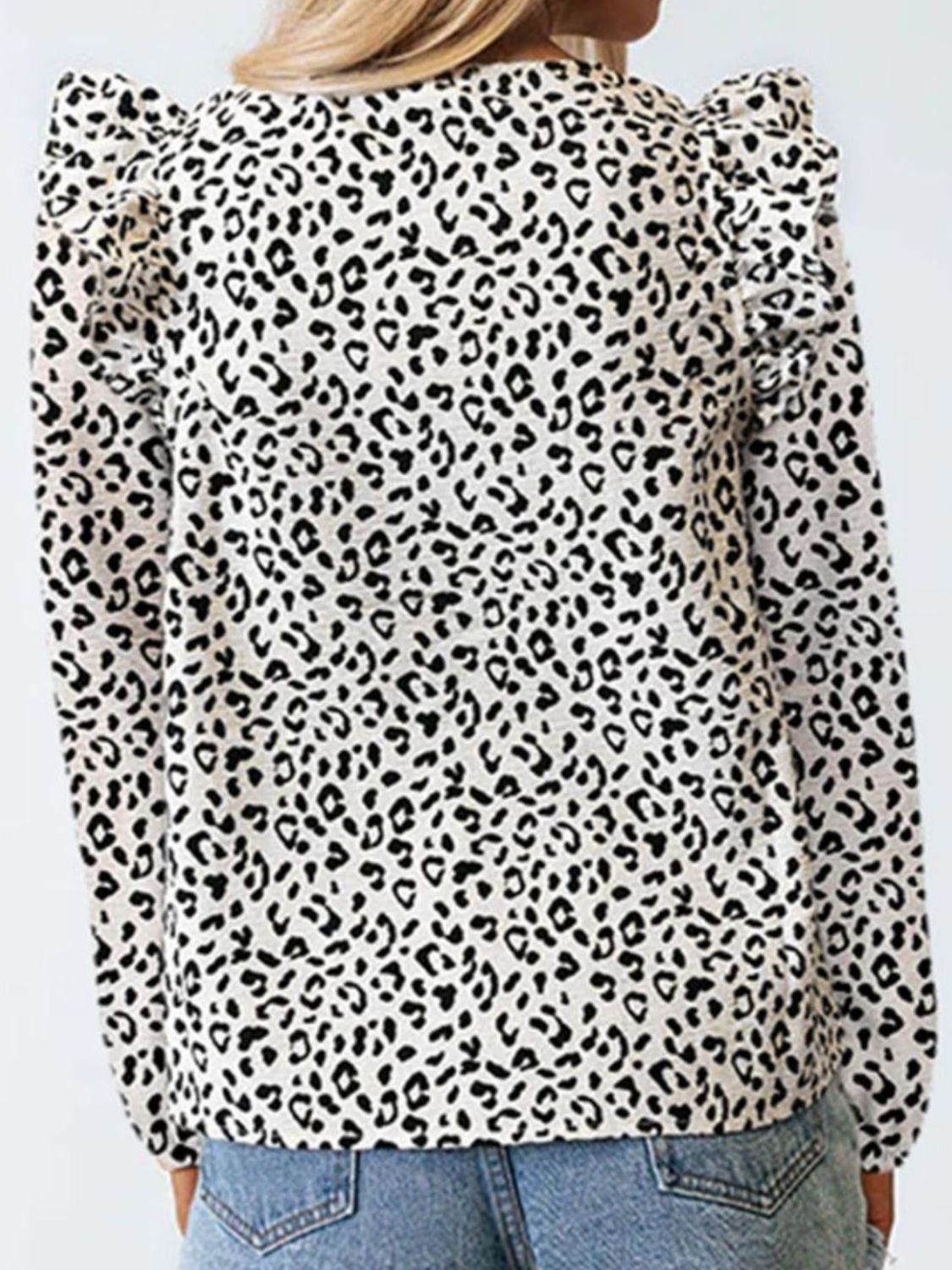 Ruffled Leopard Notched Long Sleeve BlouseFeatures: Ruffled
Sheer: Opaque
Stretch: Slightly stretchy
Material composition: 95% polyester, 5% elastane
Care instructions: Machine wash cold. Tumble dry low.
ImpRuffled Leopard Notched Long Sleeve BlouseRuffled Leopard Notched Long Sleeve Blouse