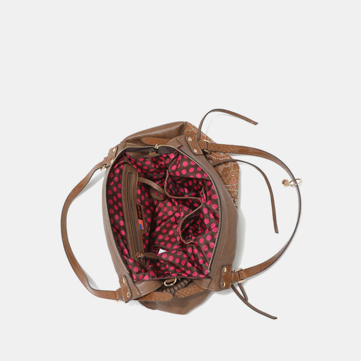 Nicole Lee USA Side Braided Tassel Inlaid Rhinestone Embroidery Hobo BEqually casual and chic, our hobo bag is an effortless fashion statement with its laid-back silhouette and expertly embroidered design.
Bag size: Medium
Material: VeNicole Lee USA Side Braided TasselNicole Lee USA Side Braided Tassel