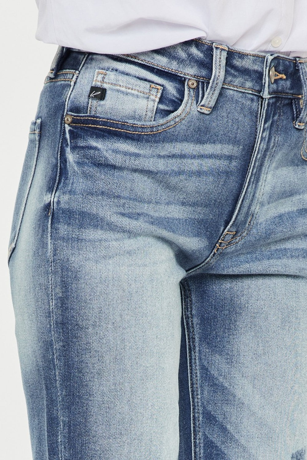 Kancan High Rise Cuffed Straight JeansHigh Rise Cuffed Straight Jeans are a timeless and versatile addition to your denim collection. Featuring a flattering high-rise waist and a classic straight leg silKancan High Rise Cuffed Straight JeansKancan High Rise Cuffed Straight Jeans