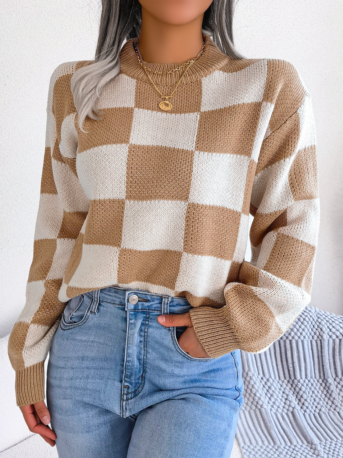 Checkered Mock Neck Long Sleeve SweaterFeatures: Basic style
Stretch: No stretch
Material composition: 100% acrylic
Care instructions: Machine wash cold. Tumble dry low.
Imported
Product Measurements (MeaCheckered Mock Neck Long Sleeve SweaterCheckered Mock Neck Long Sleeve Sweater