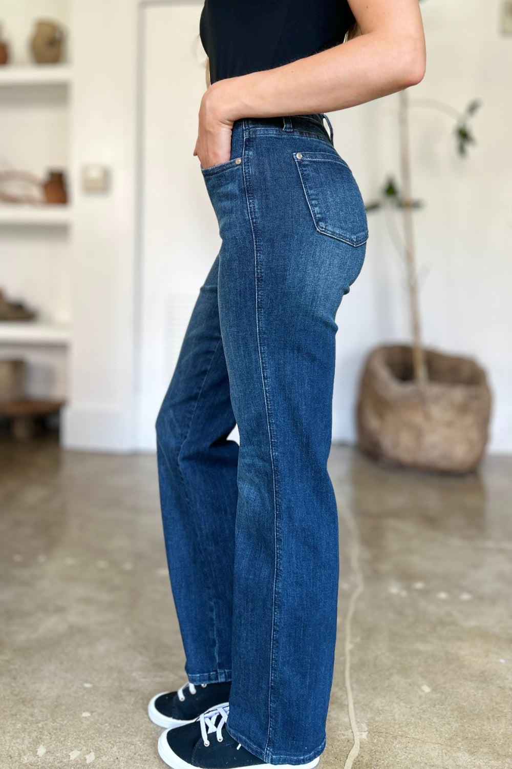 Judy Blue Full Size Tummy Control Straight JeansThe Tummy Control Straight Jeans are designed to provide a flattering and slimming fit with their tummy control feature. These jeans offer both style and comfort, maJudy Blue Full Size Tummy Control Straight JeansPantsJudy Blue Full Size Tummy Control Straight Jeans