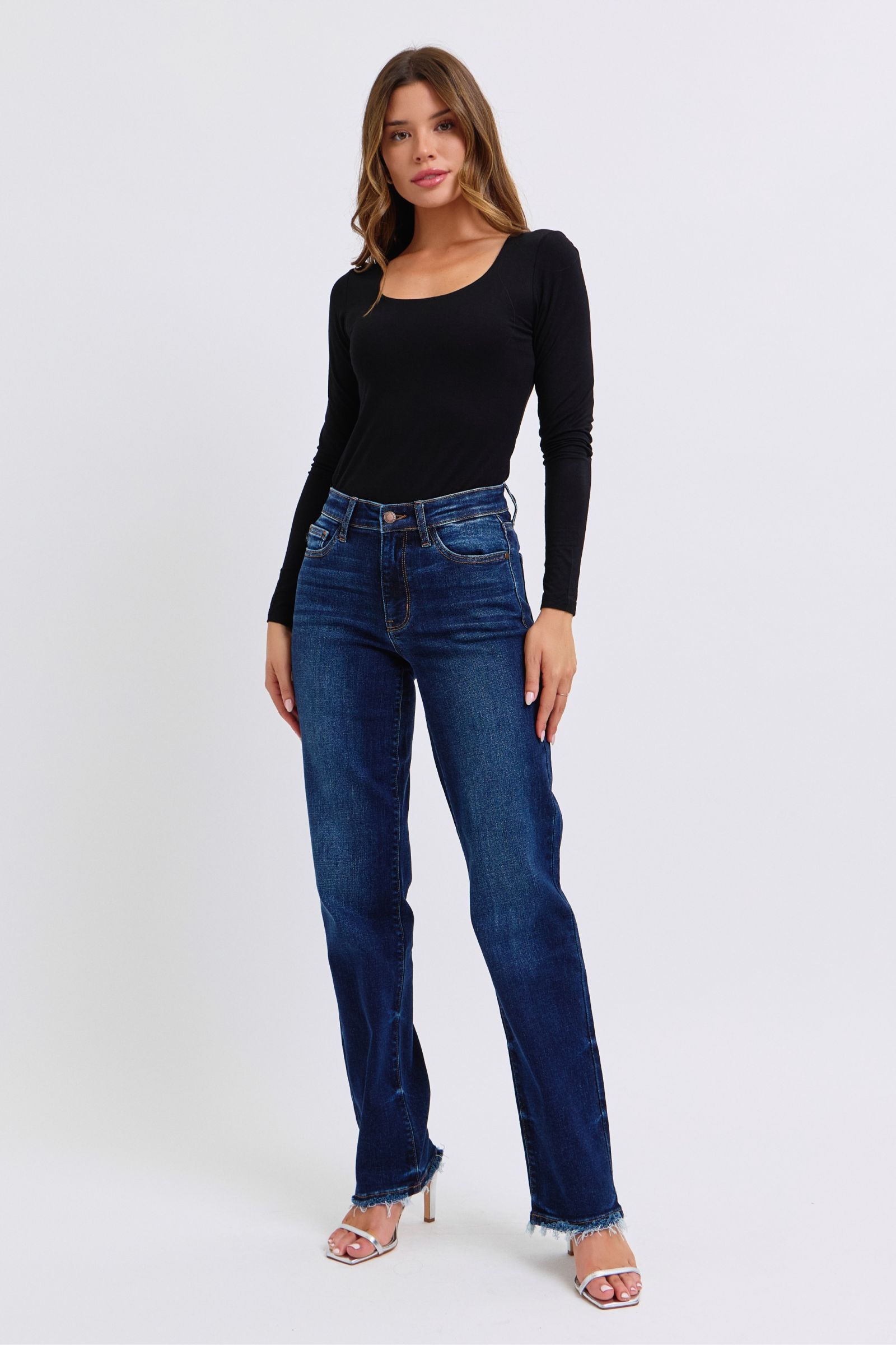 Judy Blue Full Size Raw Hem Straight Leg JeansRaw Hem Straight Leg Jeans are a versatile and timeless addition to your wardrobe. The raw hem adds a touch of edge, while the straight leg style offers a flatteringJudy Blue Full Size Raw Hem Straight Leg JeansPantsJudy Blue Full Size Raw Hem Straight Leg Jeans