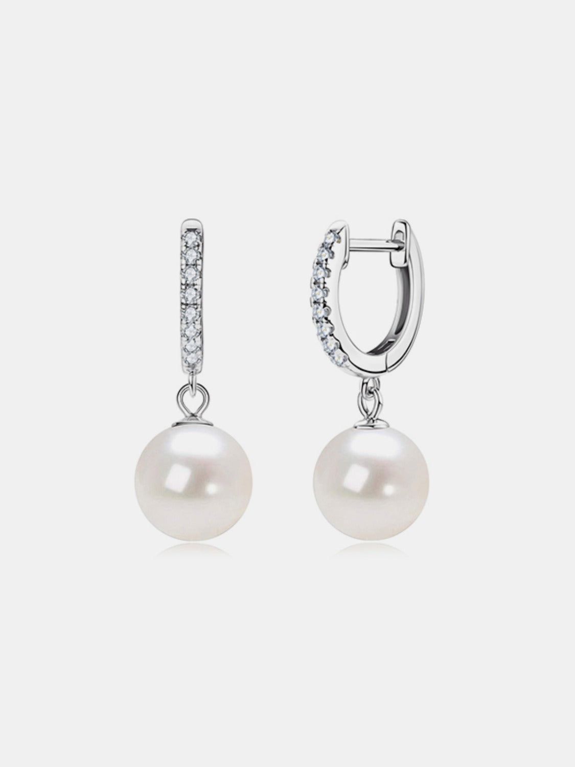 925 Sterling Silver Freshwater Pearl EarringsPieces: 1-pair
Material: Freshwater pearl, Platinum-plated, 18K gold-plated, 925 sterling silver, Moissanite
Care instructions: Avoid wearing during exercise, as swe925 Sterling Silver Freshwater Pearl Earrings925 Sterling Silver Freshwater Pearl Earrings