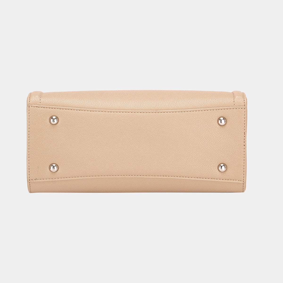 David Jones PU Leather HandbagThis PU Leather Handbag is a stylish and practical accessory for everyday use. Crafted from durable PU leather, it offers a sleek and sophisticated look. The spaciouDavid Jones PU Leather HandbagDavid Jones PU Leather Handbag