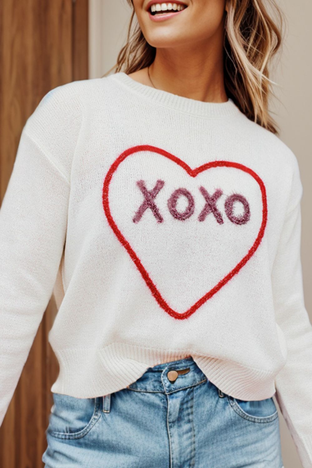 XOXO Round Neck Drop Shoulder SweaterFeatures: Basic style
Stretch: Slightly stretchy
Material composition: 55% acrylic, 45% rayon
Care instructions: Machine wash cold. Tumble dry low.
Imported
Product XOXO Round Neck Drop Shoulder SweaterXOXO Round Neck Drop Shoulder Sweater