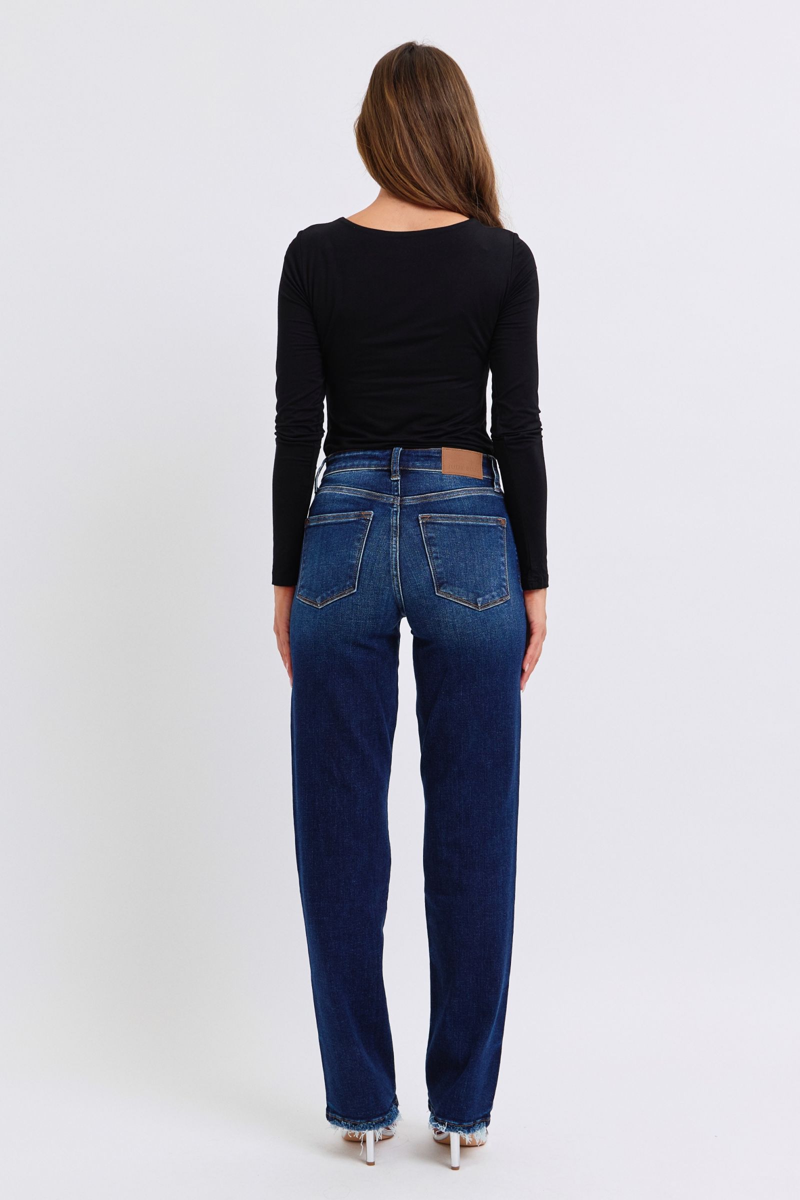 Judy Blue Full Size Raw Hem Straight Leg JeansRaw Hem Straight Leg Jeans are a versatile and timeless addition to your wardrobe. The raw hem adds a touch of edge, while the straight leg style offers a flatteringJudy Blue Full Size Raw Hem Straight Leg JeansPantsJudy Blue Full Size Raw Hem Straight Leg Jeans