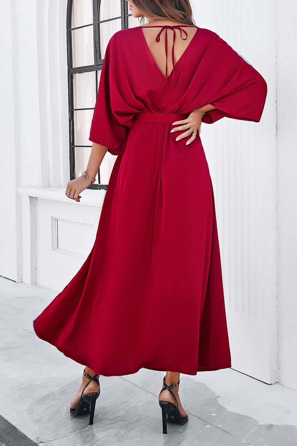 Devine Slit Tied V-Neck Three-Quarter Sleeve DressFeatures: Tied, Slit
Sheer: Opaque
Stretch: Slightly stretchy
Body: Not lined
Material composition: 100% polyester
Care instructions: Machine wash cold. Tumble dry lDevine Slit TiedDressesDevine Slit Tied