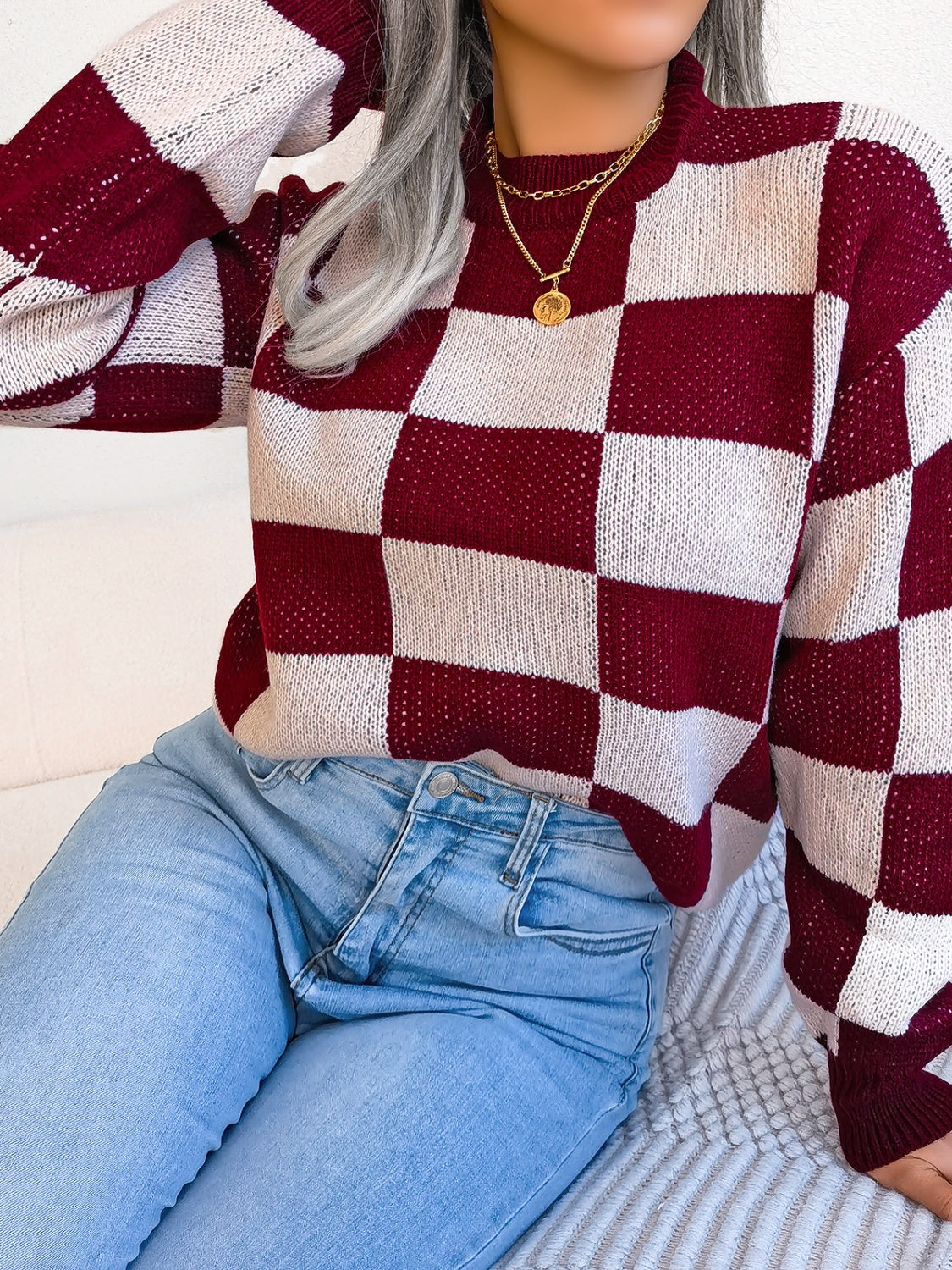 Checkered Mock Neck Long Sleeve SweaterFeatures: Basic style
Stretch: No stretch
Material composition: 100% acrylic
Care instructions: Machine wash cold. Tumble dry low.
Imported
Product Measurements (MeaCheckered Mock Neck Long Sleeve SweaterCheckered Mock Neck Long Sleeve Sweater