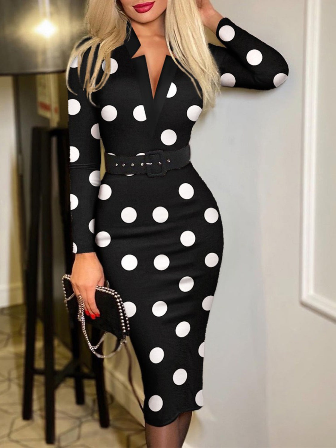 Printed Notched Long Sleeve Wrap DressFeatures: Basic style
Includes: Belted
Sheer: Opaque
Stretch: No stretch
Body: Not lined
Material composition: 100% polyester
Care instructions: Machine wash cold. TPrinted Notched Long Sleeve Wrap DressPrinted Notched Long Sleeve Wrap Dress