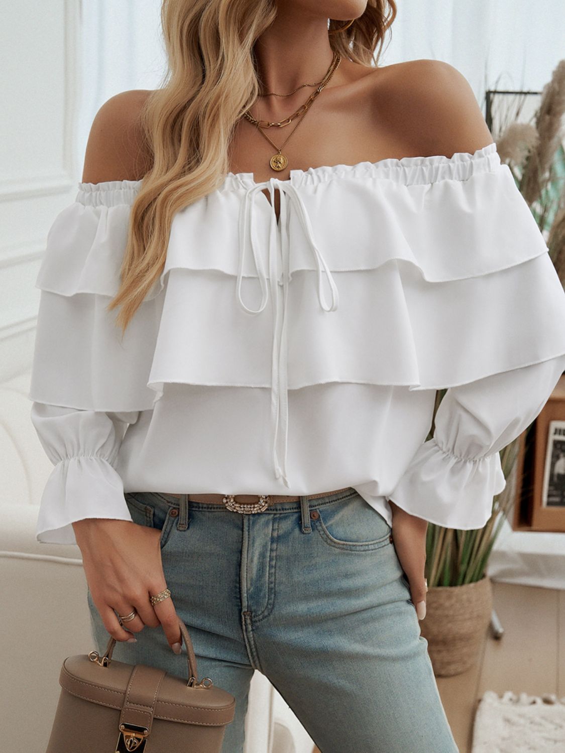 Devine Off-Shoulder Flounce Sleeve BlouseFeatures: Drawstring, Ruffled
Sheer: Opaque
Stretch: No stretch
Material composition: 100% polyester
Care instructions: Machine wash cold. Tumble dry low.
Imported
P-Shoulder Flounce Sleeve BlouseTee Shirt-Shoulder Flounce Sleeve Blouse