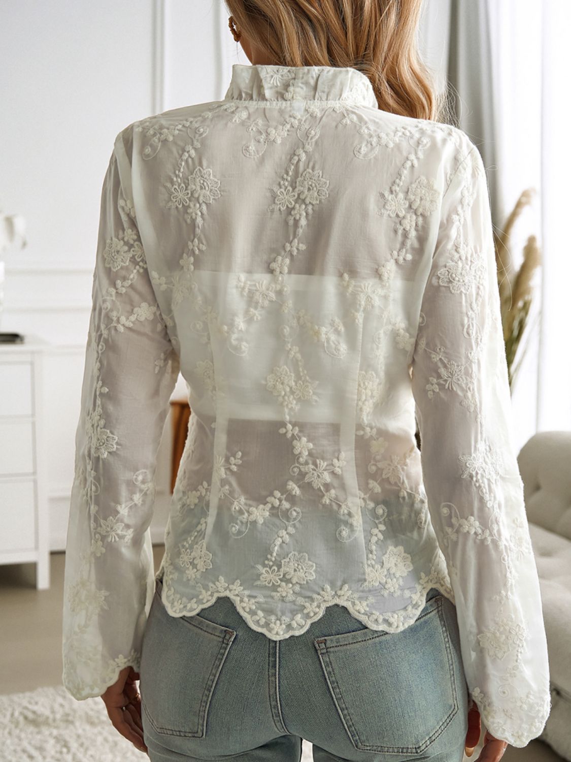 Devine Tied Frill V-Neck Long Sleeve Lace TopFeatures: Lace, Tied, Frill
Sheer: Semi-sheer
Stretch: No stretch
Material composition: 50% lyocell, 50% polyester
Care instructions: Machine wash cold. Tumble dry l-Neck Long Sleeve Lace Top-Neck Long Sleeve Lace Top