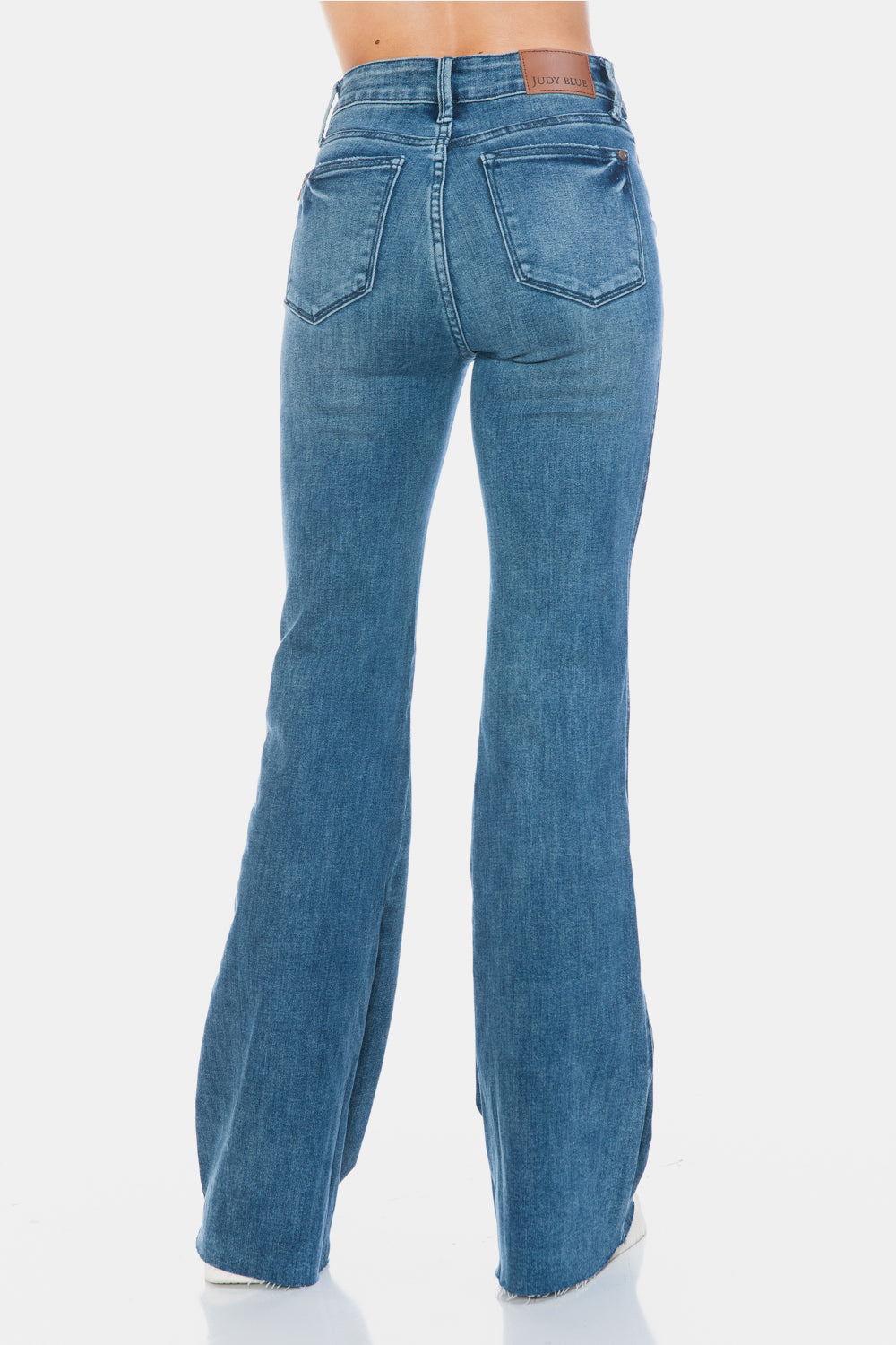 Judy Blue Full Size Tummy Control Cut Hem Flare JeansThe MR Tummy Control Vintage Wash Cut Hem Flare is a stylish and flattering pair of jeans. With its tummy control feature, it helps create a streamlined silhouette. Judy Blue Full Size Tummy Control Cut Hem Flare JeansPantsJudy Blue Full Size Tummy Control Cut Hem Flare Jeans