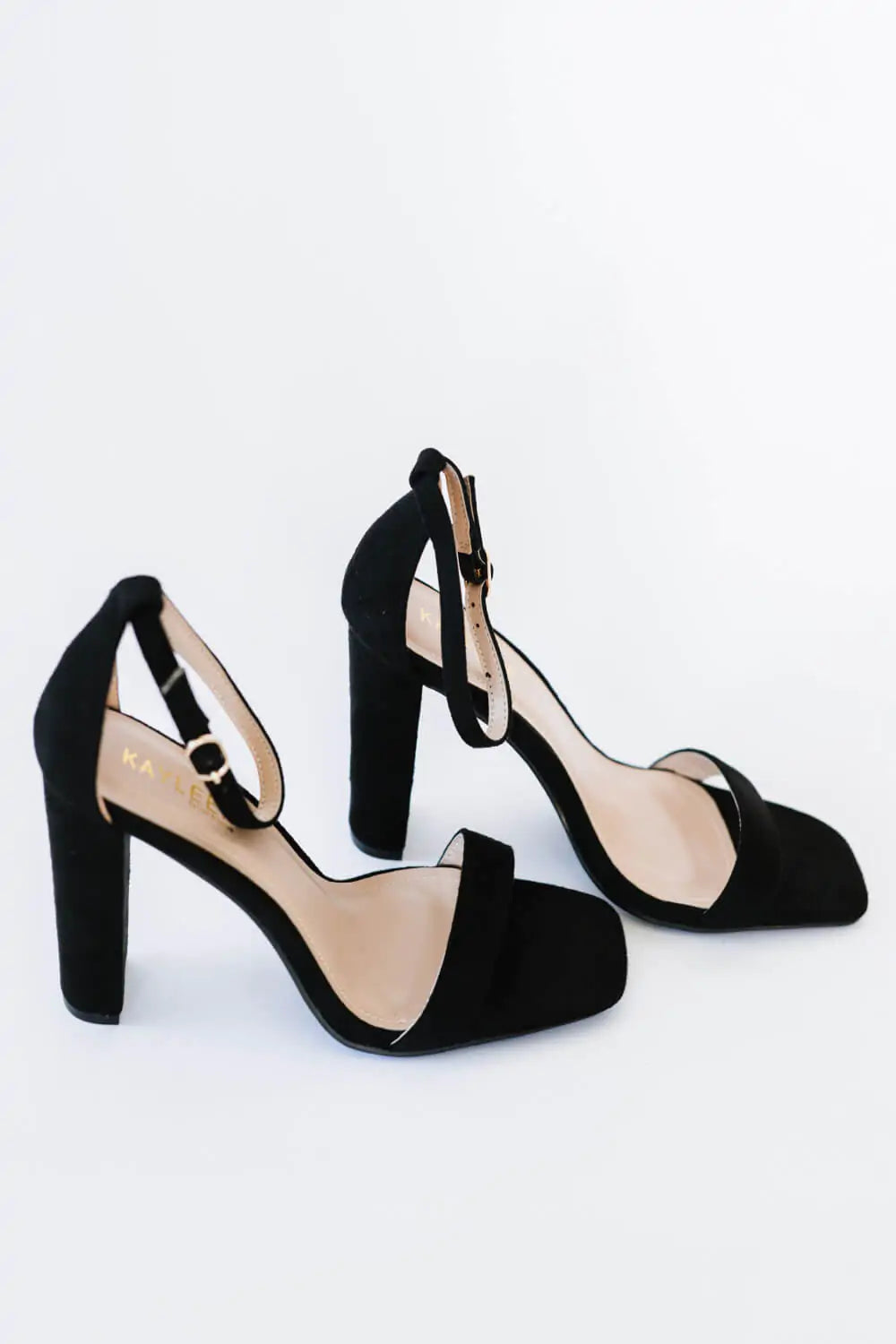 Elegant Block Heel SandalsThese block heel sandals will polish off your ensemble. Made of faux suede, these elegant shoes feature a simple thin strap in the front and an adjustable strap arouElegant Block Heel SandalsElegant Block Heel Sandals