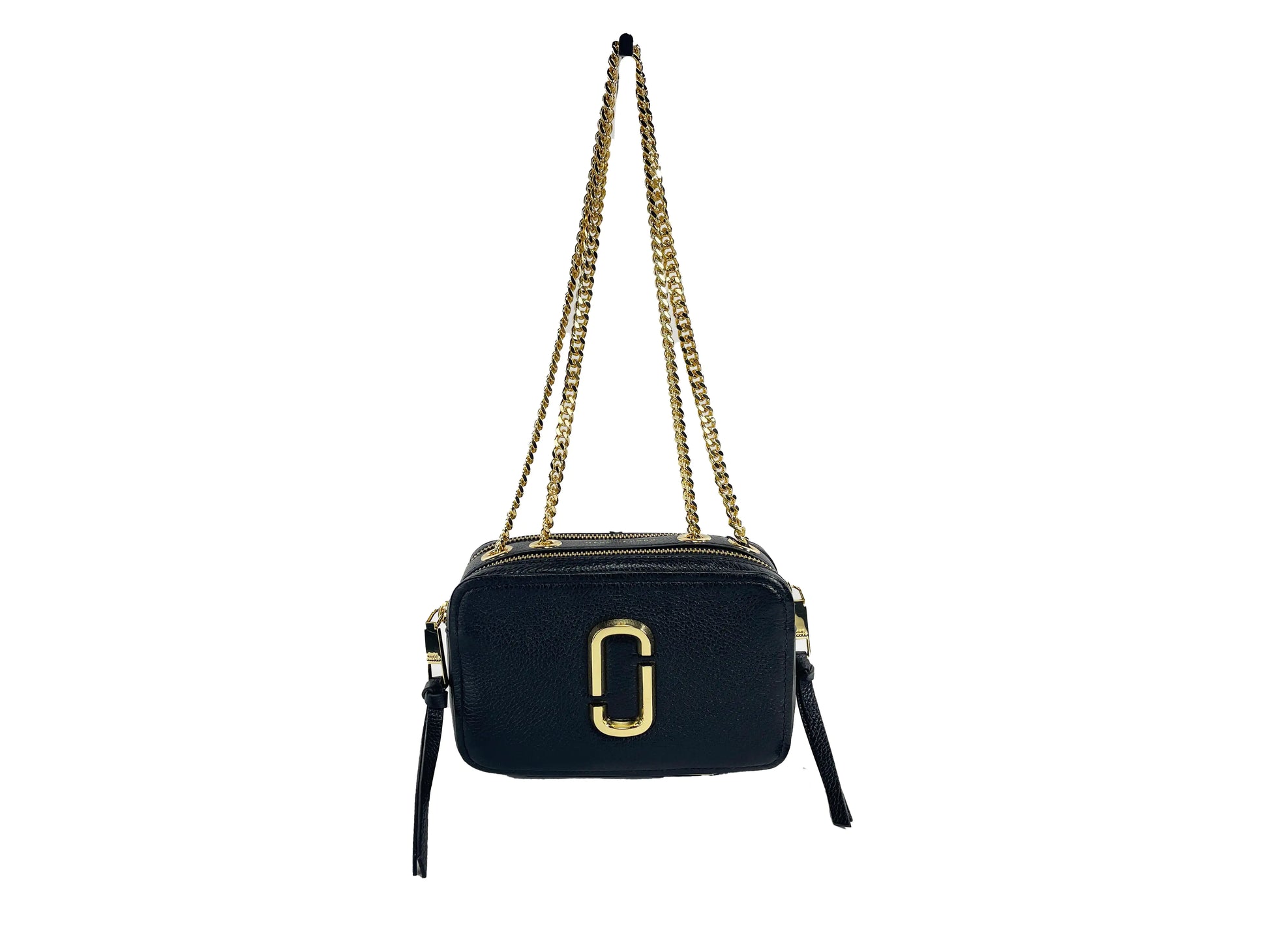 Marc Jacobs The Glam Shot 21 Crossbody Bag PurseMarc Jacobs The Glam Shot 21 Crossbody Bag – Chic and CompactElevate your style with Marc Jacobs The Glam Shot 21 Crossbody Bag. Crafted from premium leather, this sGlam Shot 21 Crossbody Bag PurseGlam Shot 21 Crossbody Bag Purse