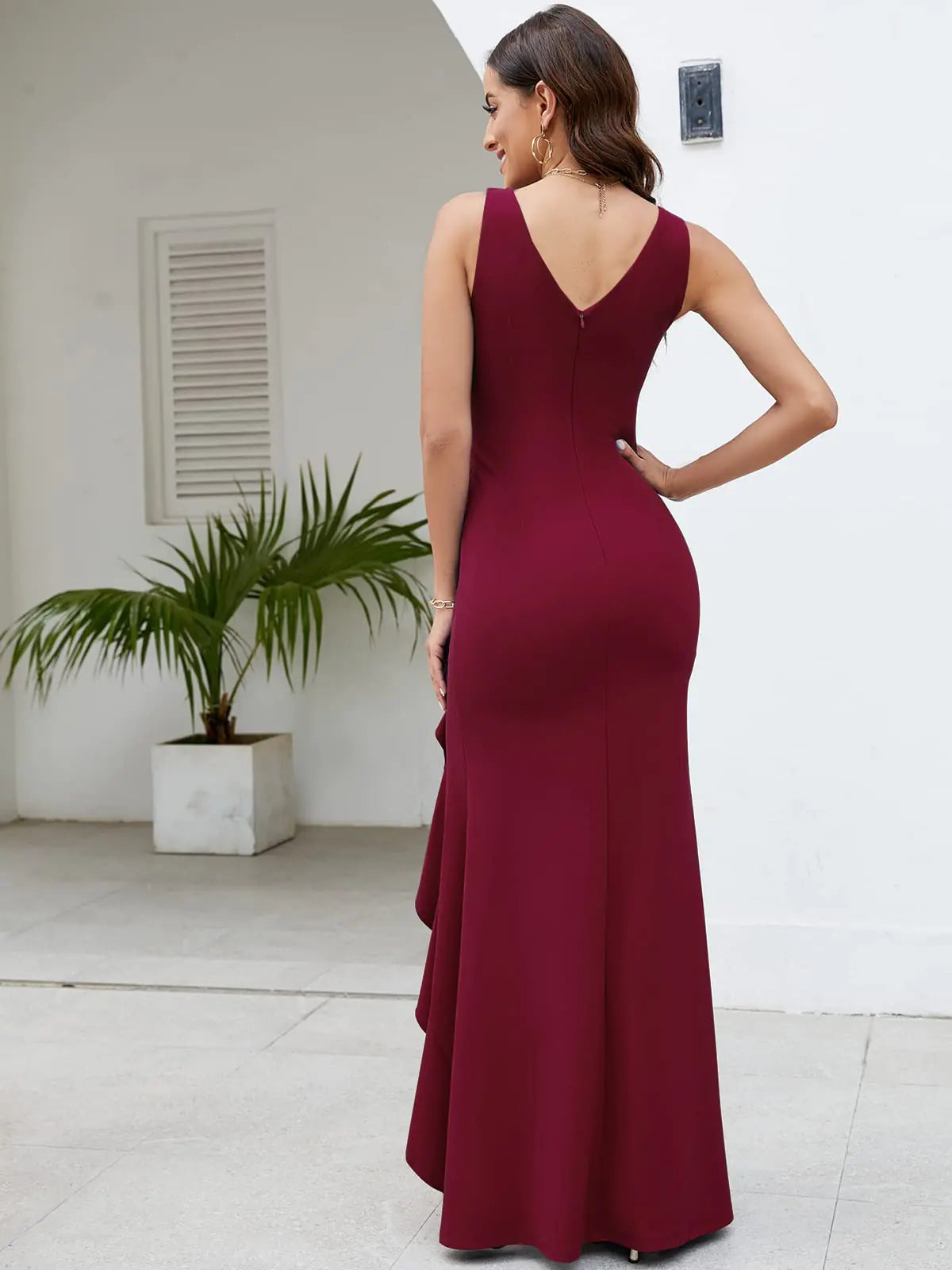 Long Black Evening Gowns for Women Formal Dresses for Women Evening PaElevate your formal wardrobe with the FQA Long Evening Gown, designed for timeless elegance and sophistication. This stunning dress features a sleek V-neckline, sleeLong Black Evening GownsDressesLong Black Evening Gowns