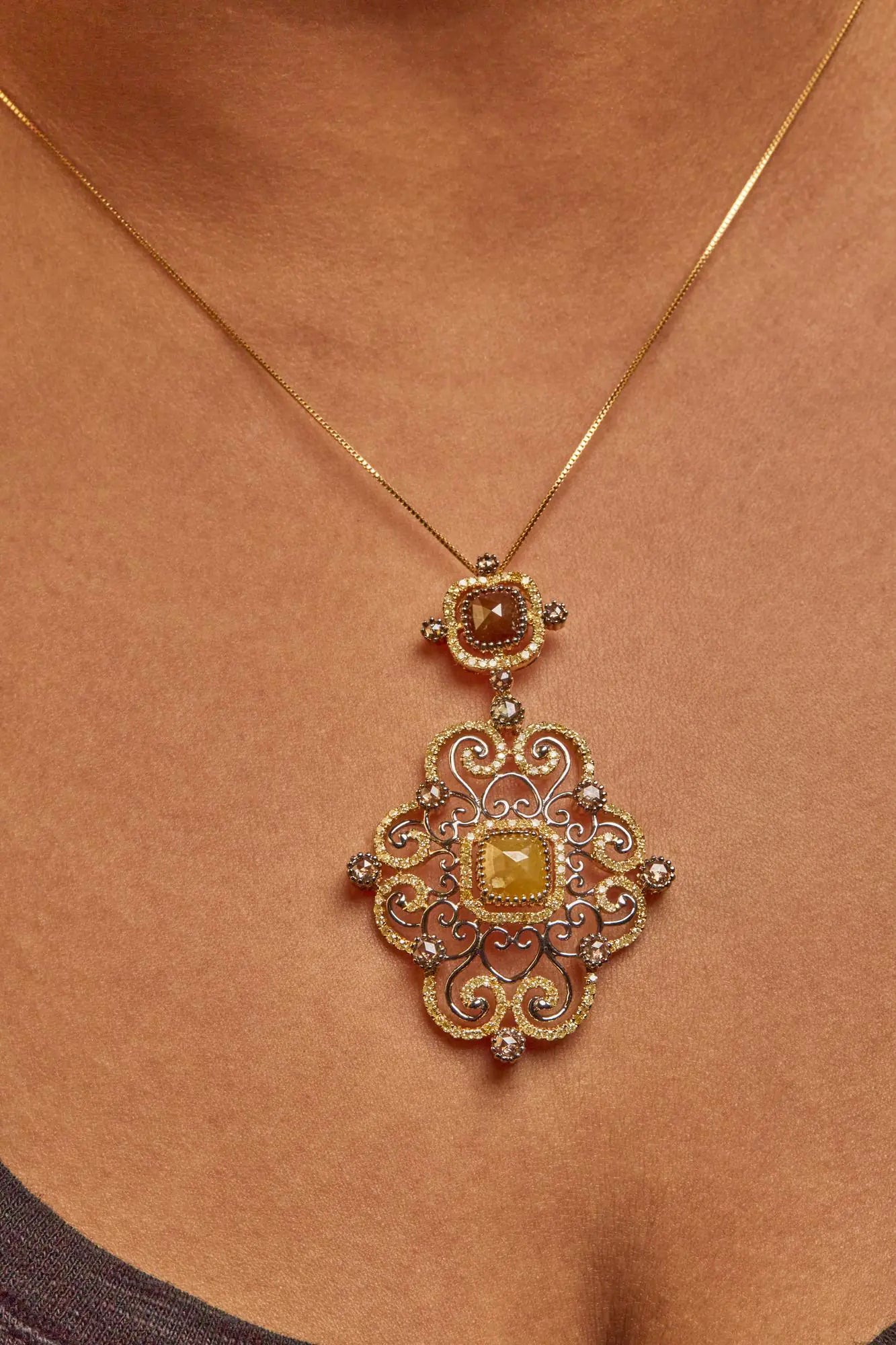 14K White and Yellow Gold 4.0 Cttw Fancy Color Rose Cut Diamond AntiquIntroducing a captivating masterpiece that effortlessly blends vintage charm with modern elegance. This exquisite 14K White and Yellow Gold Pendant Necklace is adornYellow Gold 4NecklacesYellow Gold 4