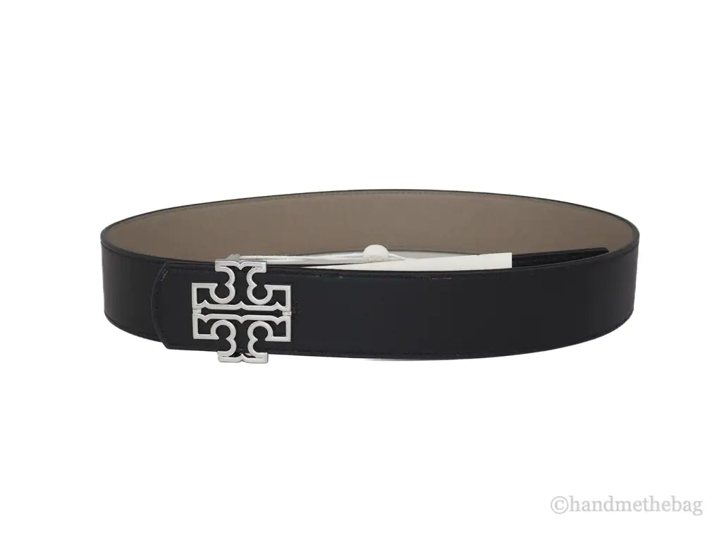 Tory Burch Britten Reversible Logo Buckle 1.5" Belt (Gray Heron/Black)