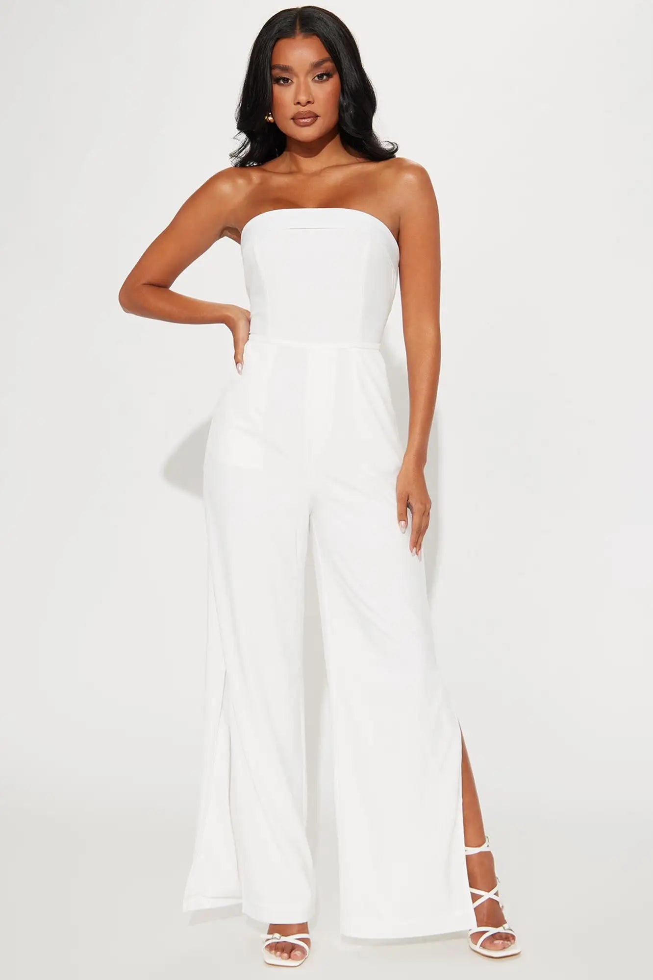 Women’s Chic Jumpsuit – Bold, Stylish, and Effortlessly Versatile