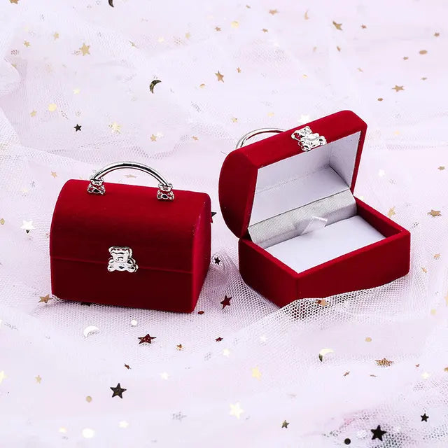 One Piece Velvet Jewelry Box