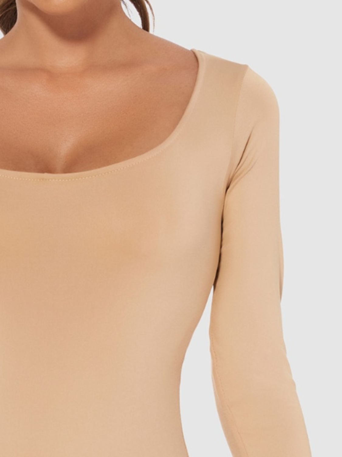 Full Size Scoop Neck Long Sleeve BodysuitFeatures: Basic style
Sheer: Opaque
Stretch: Slightly stretchy
Material composition: 65% polyester, 35% elastane
Care instructions: Machine wash cold. Tumble dry lowFull Size Scoop Neck Long Sleeve BodysuitFull Size Scoop Neck Long Sleeve Bodysuit