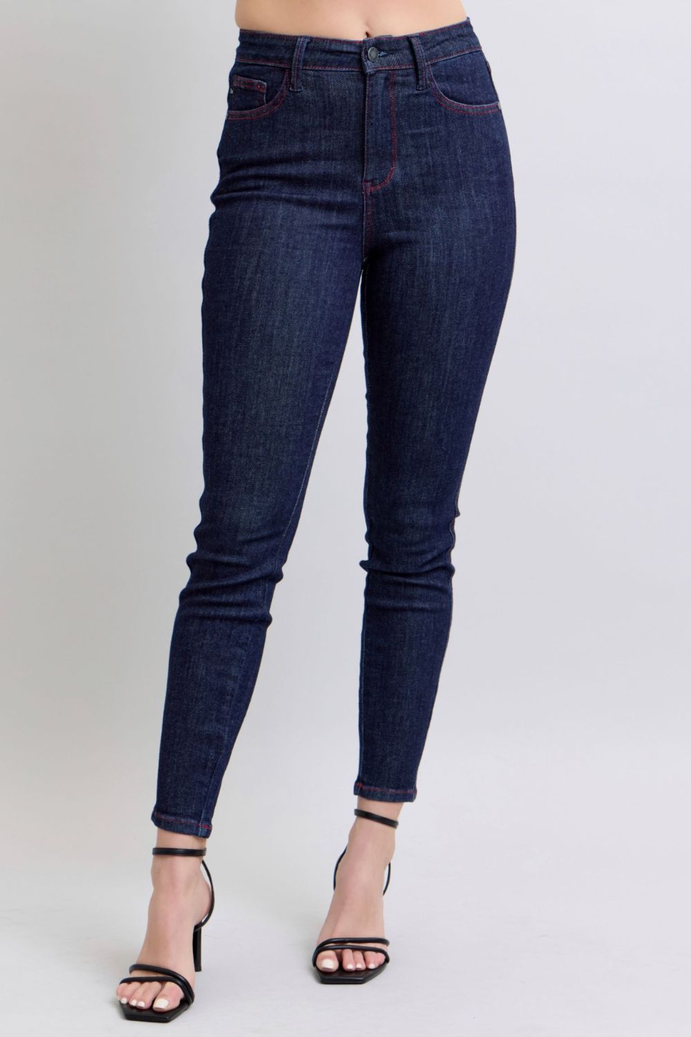 Judy Blue Full Size Heart Shaped Back Pockets Skinny JeansHigh Rise Heart-shaped back pockets on skinny jeans add a fun and playful twist to a classic style. These unique pockets can enhance your silhouette and create a flaJudy Blue Full Size Heart Shaped Back Pockets Skinny JeansJudy Blue Full Size Heart Shaped Back Pockets Skinny Jeans