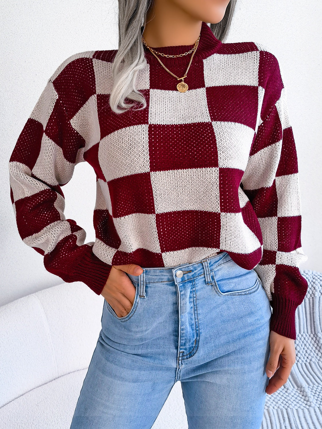 Checkered Mock Neck Long Sleeve SweaterFeatures: Basic style
Stretch: No stretch
Material composition: 100% acrylic
Care instructions: Machine wash cold. Tumble dry low.
Imported
Product Measurements (MeaCheckered Mock Neck Long Sleeve SweaterCheckered Mock Neck Long Sleeve Sweater