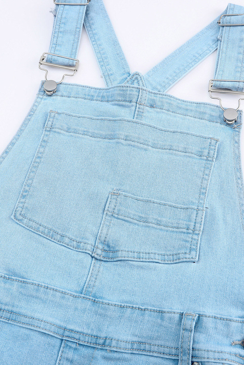 Distressed Denim Overalls with PocketsFeatures: Distressed
Stretch: No stretch
Material composition: 65% cotton, 33% polyester, 2% elastane
Care instructions: Machine wash cold. Tumble dry low.
Imported
Distressed Denim OverallsPantsDistressed Denim Overalls