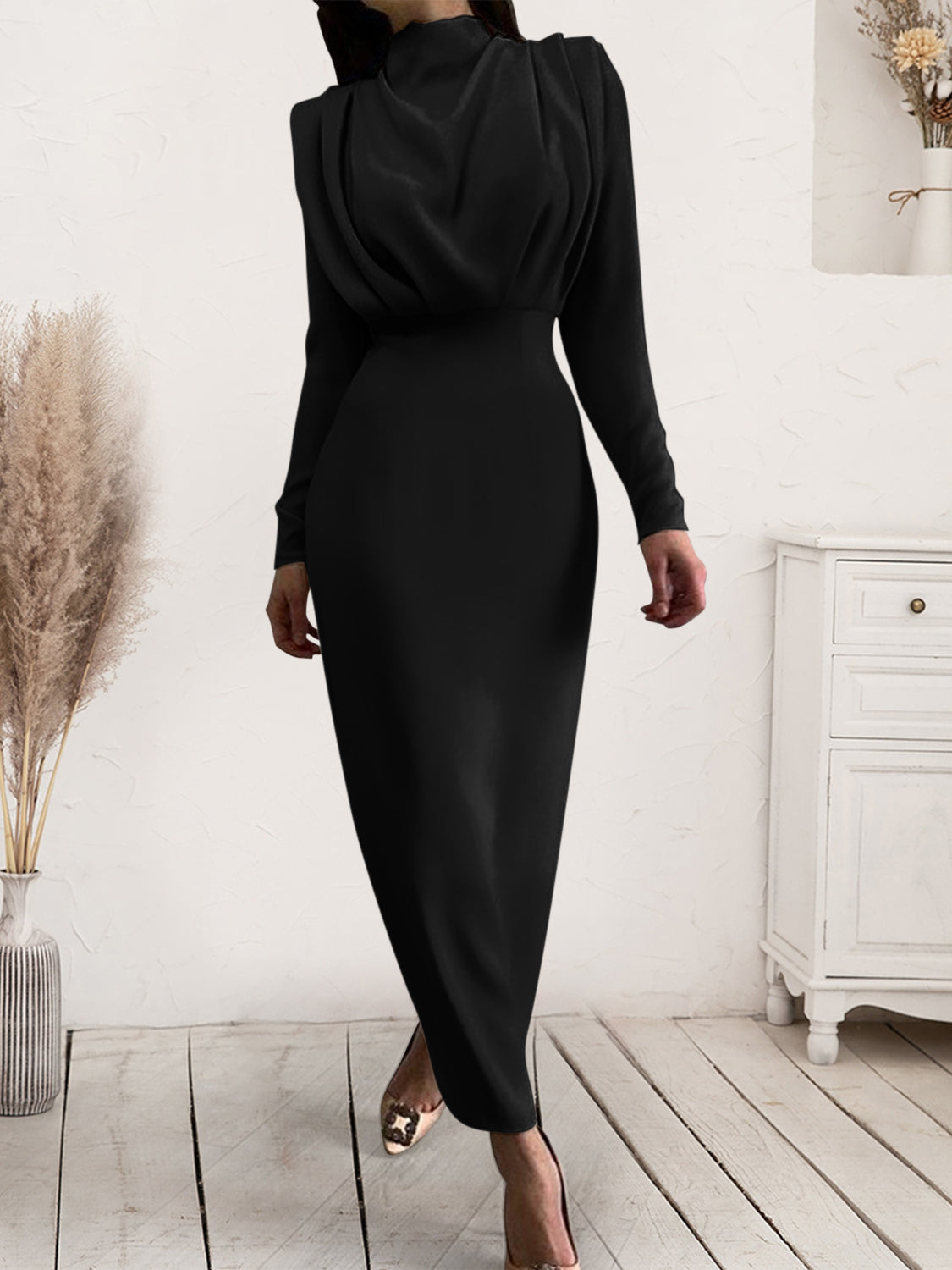 Ruched Turtleneck Long Sleeve DressFeatures: Ruched
Sheer: Opaque
Stretch: No stretch
Body: Not lined
Material composition: 100% Polyester
Care instructions: Machine wash cold. Tumble dry low.
ImporteRuched Turtleneck Long Sleeve DressRuched Turtleneck Long Sleeve Dress