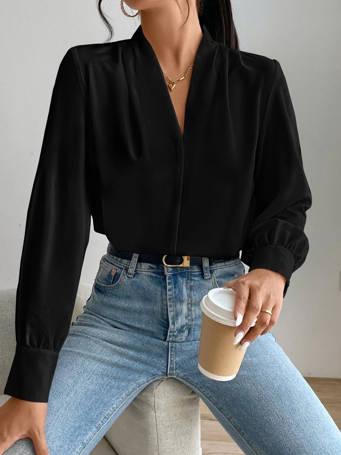 V Neck Long Sleeve TopFeatures: Basic style
Sheer: Opaque
Stretch: No stretch
Material composition: 100% polyester
Care instructions: Machine wash cold. Tumble dry low.
Imported
Product MNeck Long Sleeve TopTee ShirtNeck Long Sleeve Top