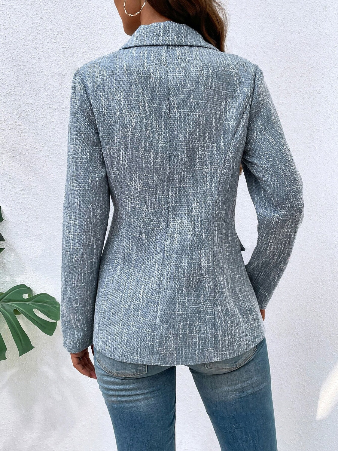 Lapel Collar Long Sleeve Blazer with PocketsFeatures: Basic style
Thickness: Normal
Body: Not lined
Material composition: 100% polyester
Care instructions: Machine wash cold. Tumble dry low.
Imported
Product MLapel Collar Long Sleeve BlazerLapel Collar Long Sleeve Blazer