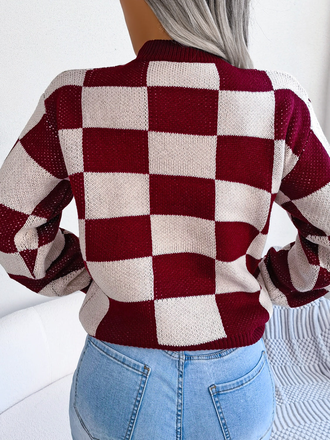 Checkered Mock Neck Long Sleeve SweaterFeatures: Basic style
Stretch: No stretch
Material composition: 100% acrylic
Care instructions: Machine wash cold. Tumble dry low.
Imported
Product Measurements (MeaCheckered Mock Neck Long Sleeve SweaterCheckered Mock Neck Long Sleeve Sweater