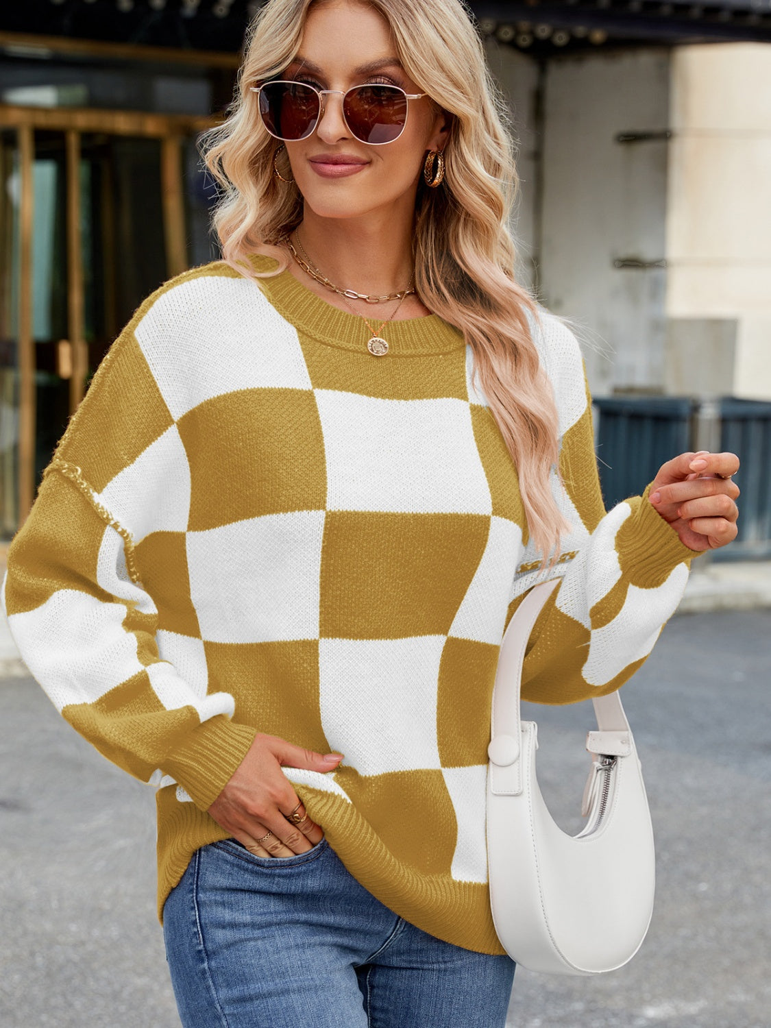 Checkered Round Neck Long Sleeve SweaterFeatures: Basic style
Stretch: Slightly stretchy
Material composition: 100% acrylic
Care instructions: Machine wash cold. Tumble dry low.
Imported
Product MeasuremenCheckered Round Neck Long Sleeve SweaterCoatsCheckered Round Neck Long Sleeve Sweater