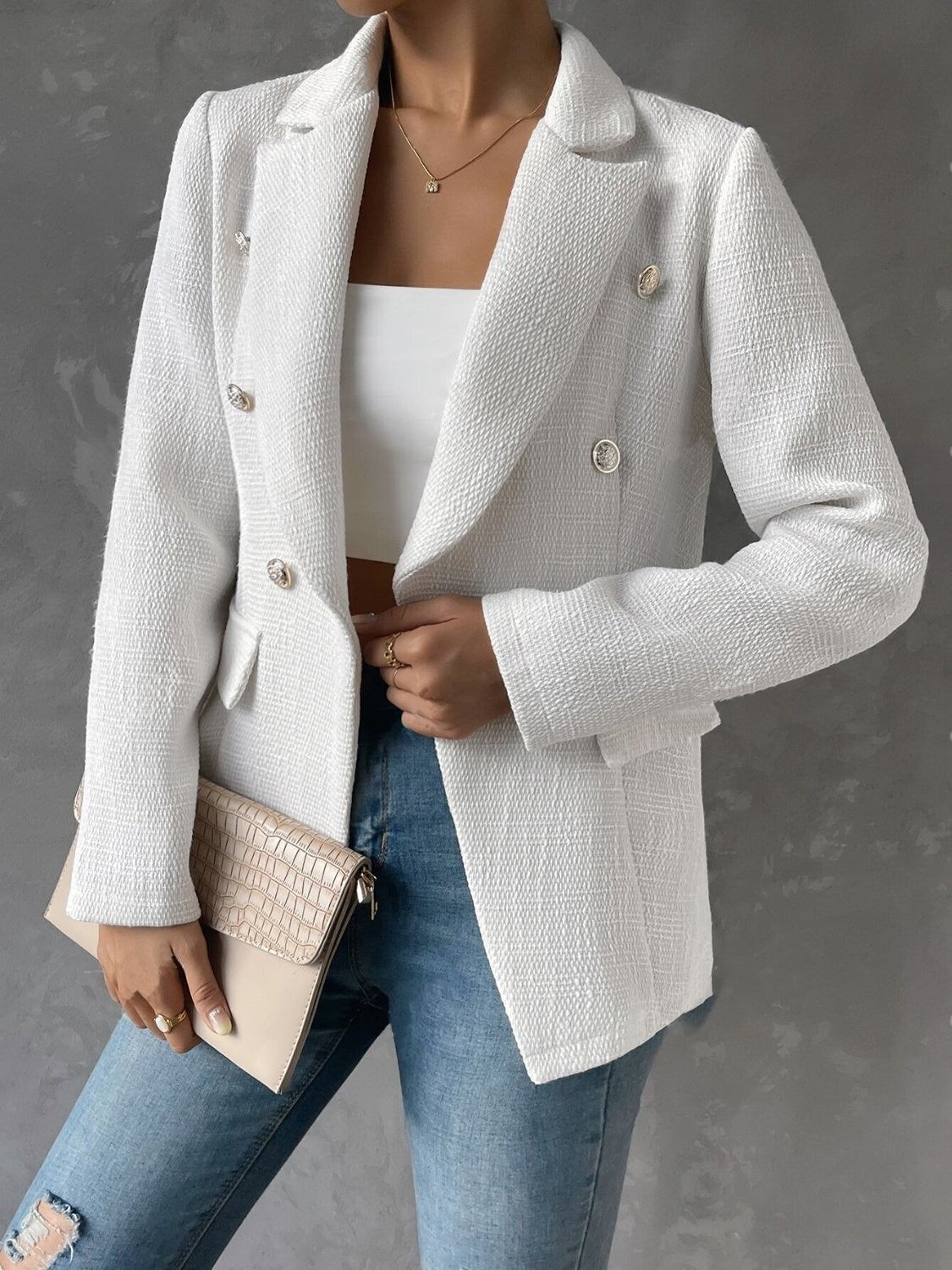 Lapel Collar Long Sleeve Blazer with PocketsFeatures: Basic style
Thickness: Normal
Body: Not lined
Material composition: 100% polyester
Care instructions: Machine wash cold. Tumble dry low.
Imported
Product MLapel Collar Long Sleeve BlazerLapel Collar Long Sleeve Blazer