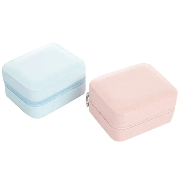 Cool Jewels A Palm Sized Compact Jewelry BoxGood things come in small packages, just like this Cool Jewels Jewelry Box!

Keep your precious jewelry safe and close at hand. Designed to fit in your palm, this coPalm Sized Compact Jewelry BoxJewelry BoxPalm Sized Compact Jewelry Box