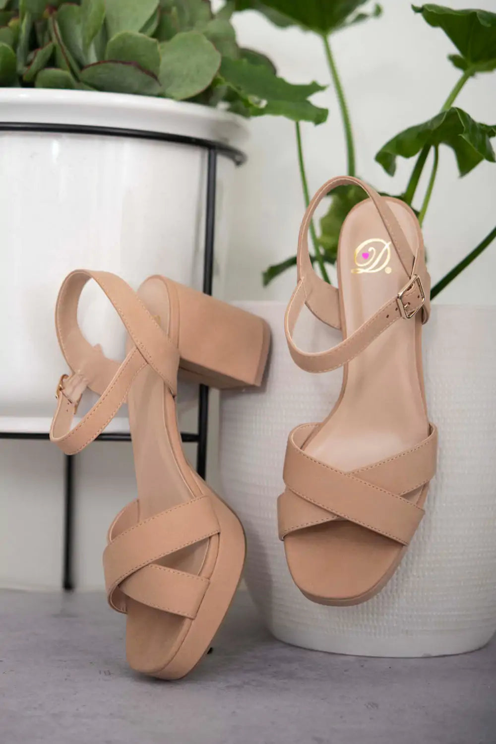 Dancing Diva Block Heel SandalsThese heeled sandals can be worn with a variety of outfits and for a number of occasions. The buckle keeps them securely on your feet, and the block heel adds heightDancing Diva Block Heel SandalsDancing Diva Block Heel Sandals